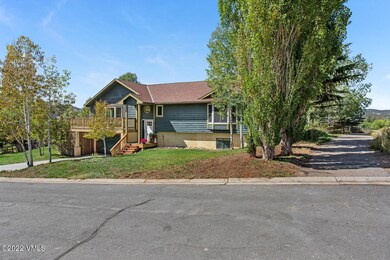 3 Canvas Back-large-002-020-Exterior-150