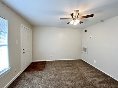 5415 Scott St unit 15, Houston, TX 77021 - photo 3