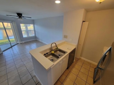4815 Via Palm Lakes unit 1405, West Palm Beach, FL 33417 - photo 4