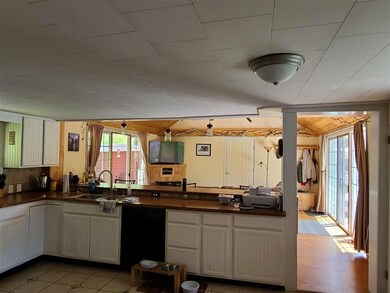 100 Main St, Monroe, NH 03771 - photo 4