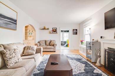 20220315-01-31EastonAve-Pittsfield-MA-01