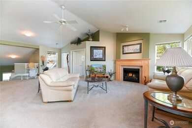 7323 Centerville Ct unit 802, Stanwood, WA 98292 - photo 4