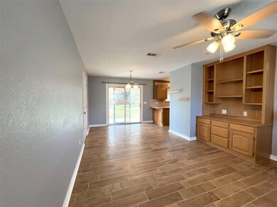 408 W Morton St, Boyd, TX 76023 - photo 5