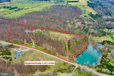 276 Ward Dr, Bunker Hill, WV 25413 - photo 2