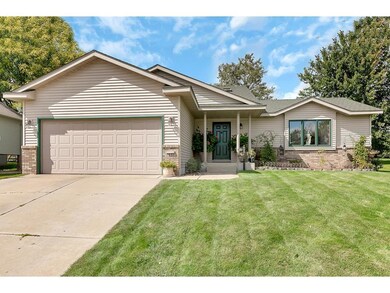 Beautiful and well maintained home!  Pull up and e