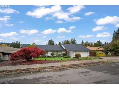 2492 Donegal Ct, West Linn, OR 97068 - photo 4