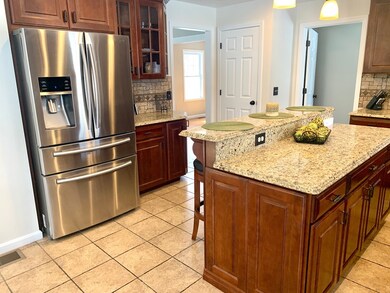 18 Mikayla Ann Dr, Rehoboth, MA 02769 - photo 6