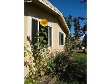 26048 Little Indian C Rd, John Day, OR 97845 - photo 3