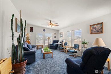 131108 W King Tull Rd, Prosser, WA 99350 - photo 5