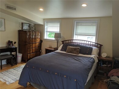 11 Central St unit 3, Newport, RI 02840 - photo 5