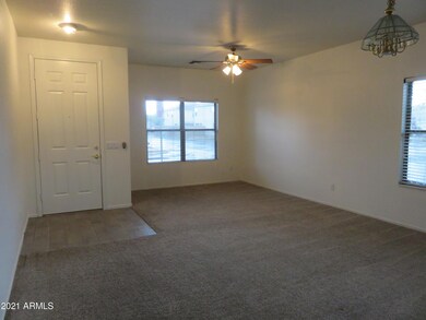 1376 S Wagon Wheel Ct unit III, Chandler, AZ 85286 - photo 5