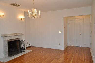 37 Union St unit 3, Boston, MA 02108 - photo 4