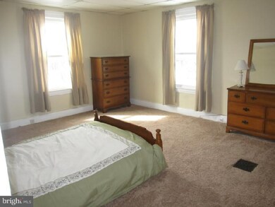 610 New Jersey Ave, Riverside, NJ 08075 - photo 6