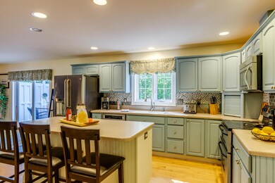 7_Gabriellas_Way_Windham_ME MLS_004