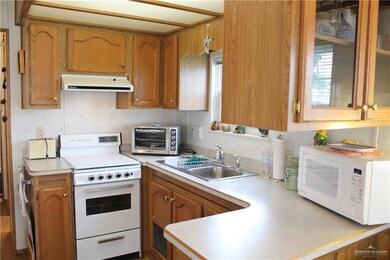 600 W Farm To Market 495 unit 33, San Juan, TX 78589 - photo 5