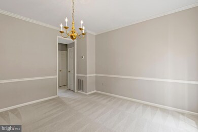 7037 Bedrock Rd, Alexandria, VA 22306 - photo 6