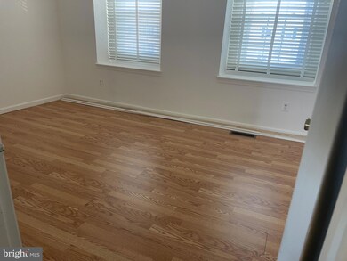 1016C Brixton Ct, Sterling, VA 20164 - photo 3