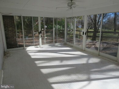 3821 Blenheim Rd, Phoenix, MD 21131 - photo 5