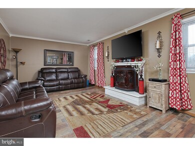 117 Malvern Ct, Mount Laurel, NJ 08054 - photo 7