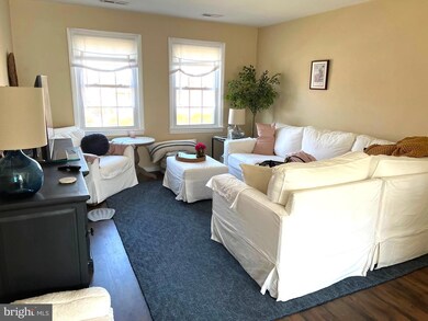 1203 Belle View Blvd unit B2, Alexandria, VA 22307 - photo 2