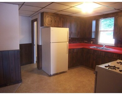 294 E Main St unit 3, East Brookfield, MA 01515 - photo 4