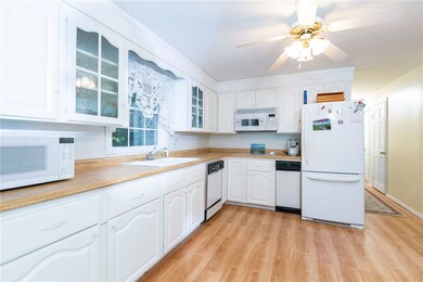 324 Mautucket Rd, Wakefield, RI 02879 - photo 2