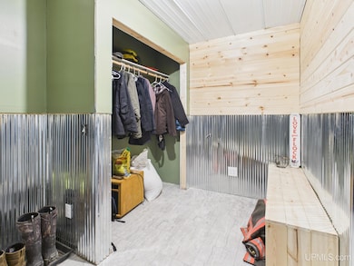 6909 Connors Rd, Munising, MI 49862 - photo 3