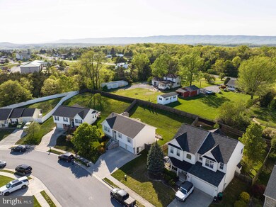 168 Aden Dr, Strasburg, VA 22657 - photo 3