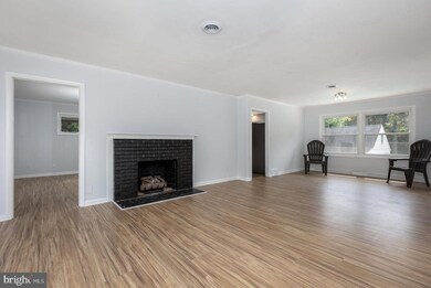 620 Ashby Dr, Waynesboro, VA 22980 - photo 4