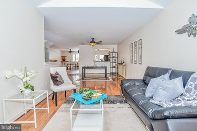 9002 Daum Ct, Springfield, VA 22153 - photo 3