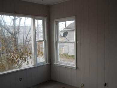 1715 Oak Ave, Klamath Falls, OR 97601 - photo 5