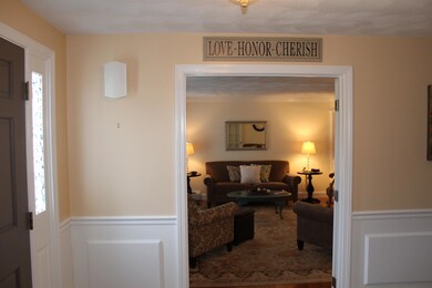 20 Roy Dr, Hudson, NH 03051 - photo 4