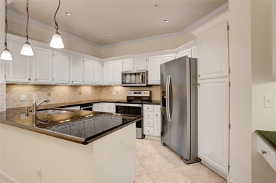 The Renaissance at River Oaks unit B109, Houston, TX 77019 - photo 4