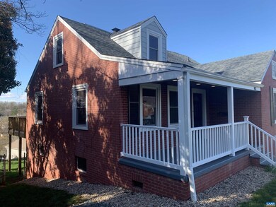 1113 Locust Ave, Charlottesville, VA 22901 - photo 2