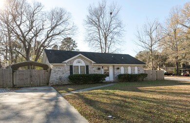 37+Delaware+Rd+Goose+Creek-1-web