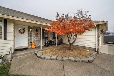 1849 Garden Dr, Medford, OR 97504 - photo 5