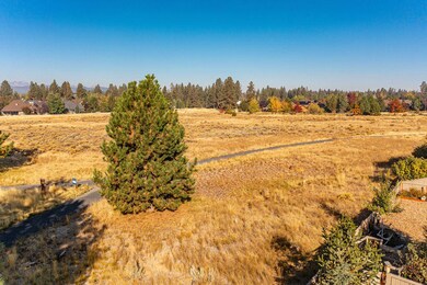 19486 Spencers Crossing Ln, Bend, OR 97702 - photo 4