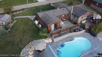 4148 Lakeside Dr, Beaverton, MI 48612 - photo 4