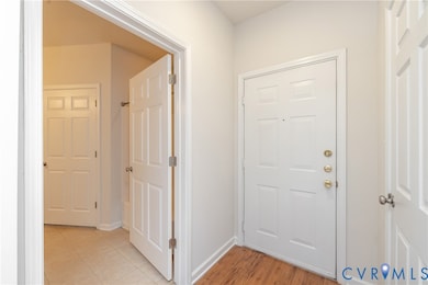 734 Bristol Village Dr unit 208, Midlothian, VA 23114 - photo 4