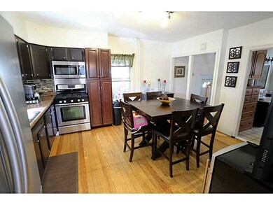 27 Wilson St, Pawtucket, RI 02861 - photo 4