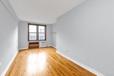 41-31 51st St unit 4A, Woodside, NY 11377 - photo 2