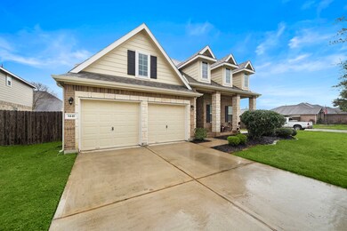 1441 Barras St, Alvin, TX 77511 - photo 2