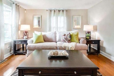 124 Pearlcroft Rd, Cherry Hill, NJ 08034 - photo 4