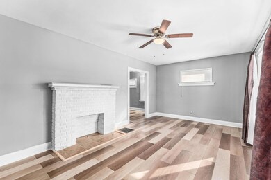 009_ 94 Whitethorne Ave 020-