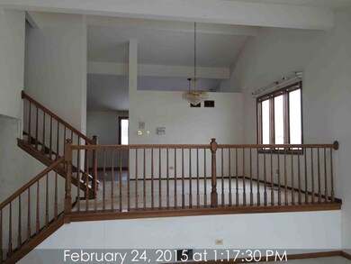 17954 Vista Dr, Country Club Hills, IL 60478 - photo 3