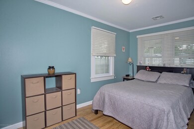 _RMJ2008.jpg bedroom 1