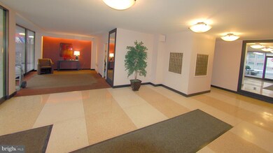 The Monroe House Condos unit 204, Washington, DC 20006 - photo 2