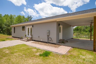 509 Turkey Creek Rd, Leicester, NC 28748 - photo 5