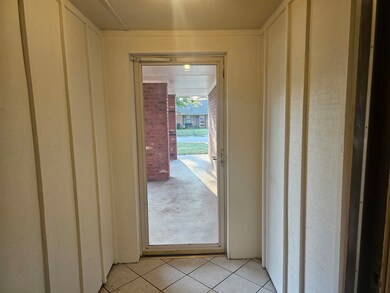 1223 1223 Carriage, Duncan, OK 73533 - photo 3