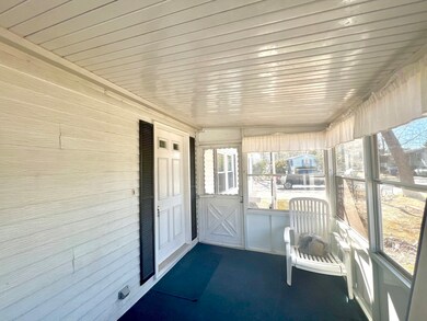 114 Dolittle Ln, Wareham, MA 02576 - photo 7